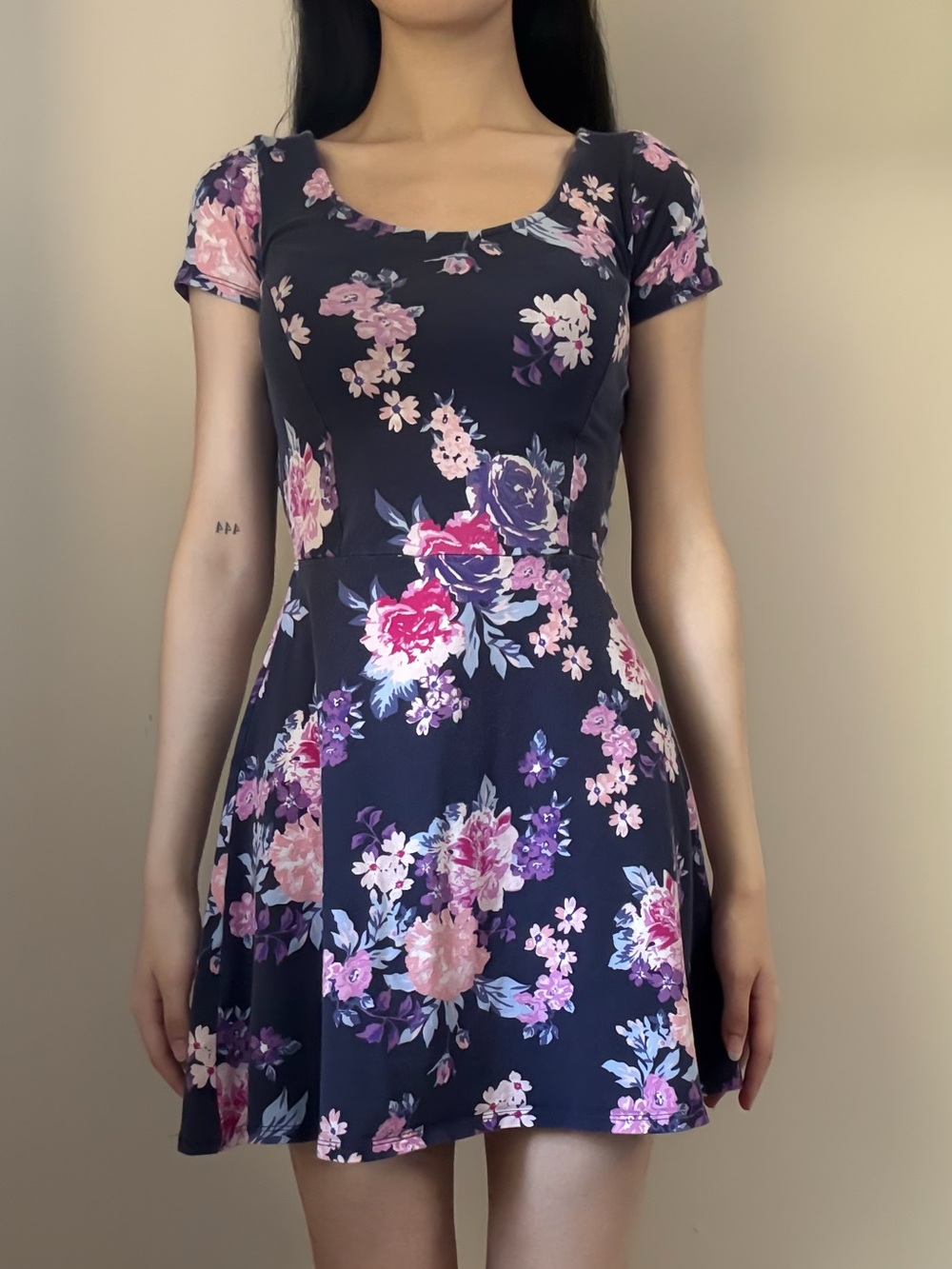 GARAGE Fit and Flare Dress Back Cutout Floral Navy Pink Size XS GUC